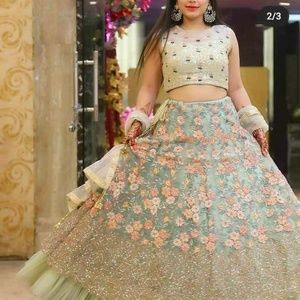 Meet your Posher, Bindu